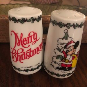 Mickey Mouse Christmas salt and pepper shakers